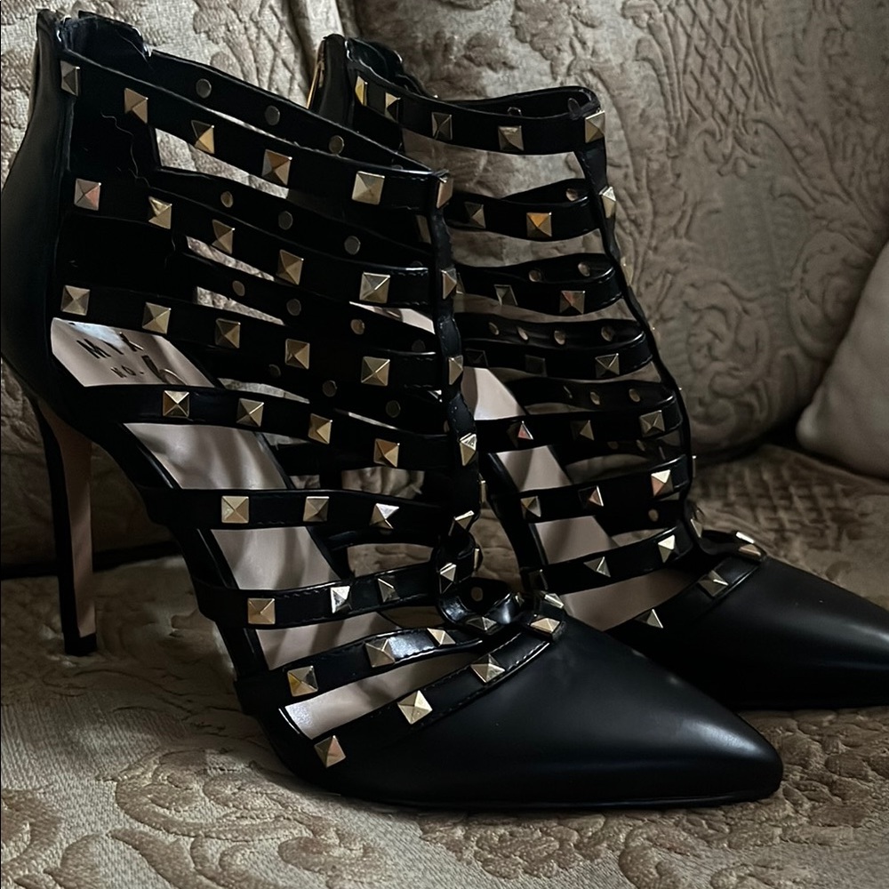 Black Studded Heels - Picture 3 of 3